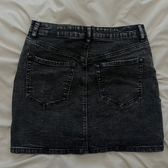 Garage - Bodycon Jean Skirt - Picture 2 of 3